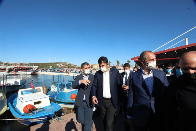 Bakanlar Murat Kurum ve Abdulhamit Gül Seferihisar'da incelemelerde bulundu - Resim: 0