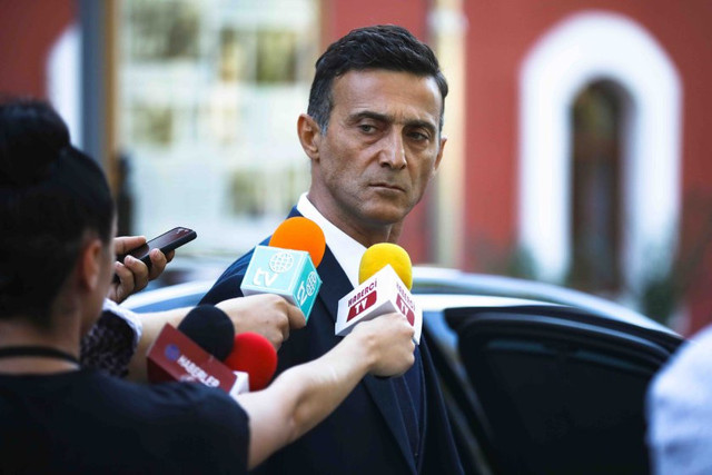 Alev Alev Çelebi Kayabeyli kimdir gerçek adı nedir Cem Bender yaşı kaç? - Resim: 0