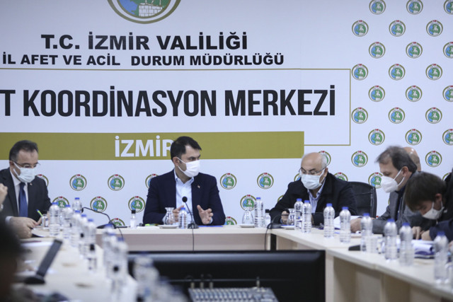 Bakan Murat Kurum açıkladı: İzmir depreminde evi yıkılan her vatandaşa daire verilecek - Resim: 0