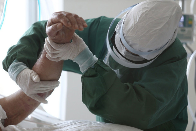 Yoğun bakımlara 150 yeni yatak ilave edildi! Bursa korona ile mücadelede vites büyüttü - Resim: 0