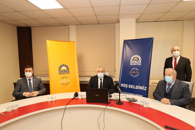 Gebze Belediyesi: İBB hayvanları toplayıp bölgemize bırakıyor - Resim: 0