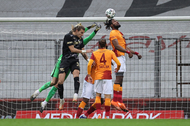 Galatasaray Göztepe maçı golleri ve geniş özeti - Resim: 1
