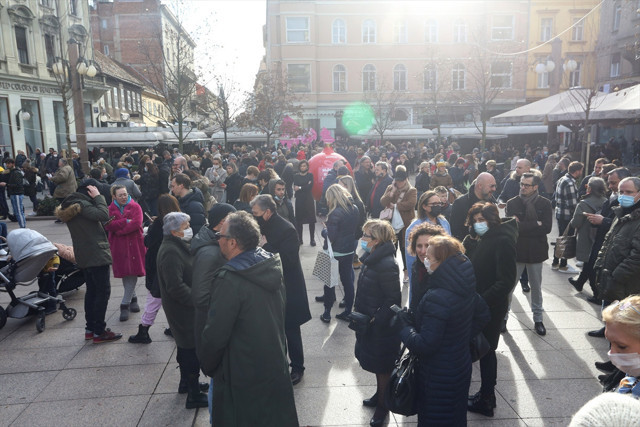 Büyük panik! Hırvatistan'da 6,3 büyüklüğünde deprem meydana geldi - Resim: 1