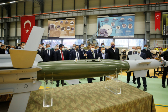 ASELSAN'ı ziyaret eden Arnavutluk Başbakanı Edi Rama Türk silahlarına hayran kaldı - Resim: 0