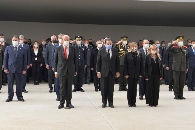 KKTC Cumhurbaşkanı Tatar, Rauf Denktaş'ın vasiyetini açıkladı: Türkiye'ye sarılınız - Resim: 0