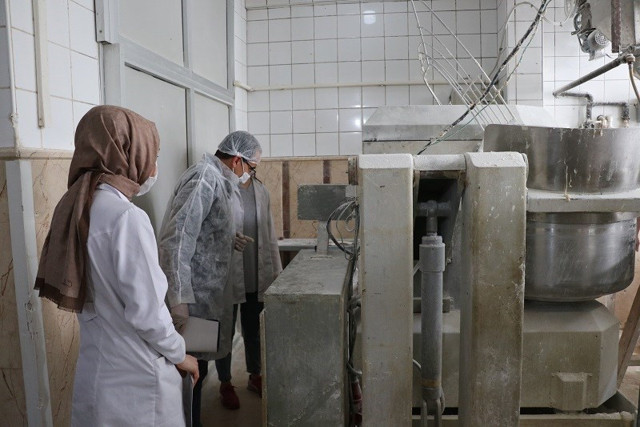 Sultanbeyli'de 'sıkı' gıda denetimi! 75 işletmeye 557 bin TL ceza kesildi - Resim: 2