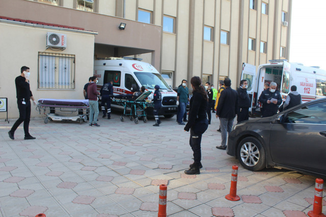 Adıyaman'da iki aile arasında çıkan silahlı kavgada 6 kişi öldü - Resim: 0