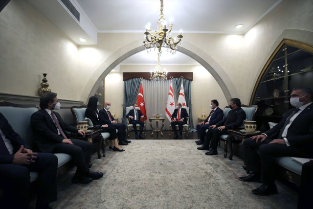 Fuat Oktay: Türk tarafı Kıbrıs'ta kalıcı çözümden yana - Resim: 0