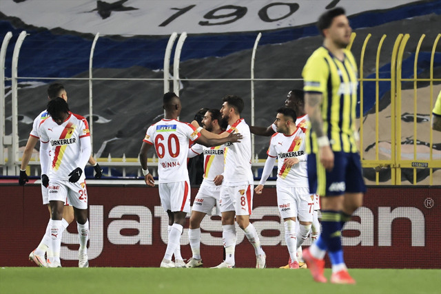 Fenerbahçe Göztepe maçı golleri ve geniş özeti - Resim: 0