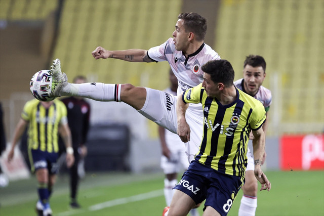 Fenerbahçe Gençlerbirliği maçı golleri ve geniş özeti - Resim: 1