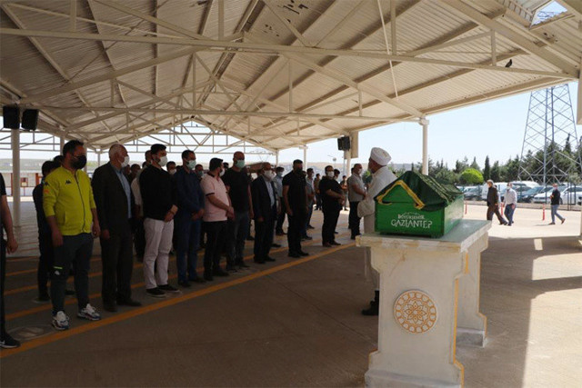 Gaziantep'te iftar için hazırlık yapan aile hayatlarını şokunu yaşadı - Resim: 0