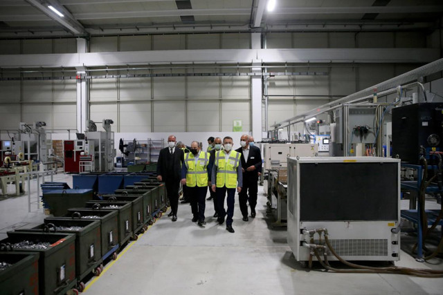 Fuat Oktay'dan sanayicileri sevindiren sözler: Desteklerimizi sürdürüyoruz - Resim: 1