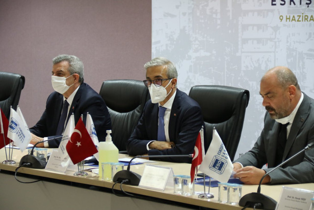 İsmail Demir'den savunma sanayine ilişkin önemli açıklamalar - Resim: 0