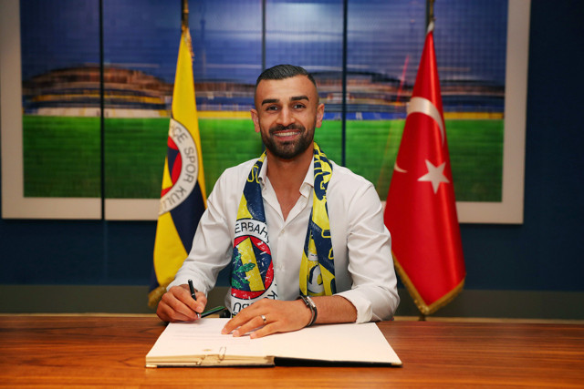 Fenerbahçe santrafor Serdar Dursun'u transfer etti - Resim: 0