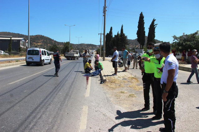Muğla'da kazada ölen babasının başında gözyaşı döktü - Resim: 1