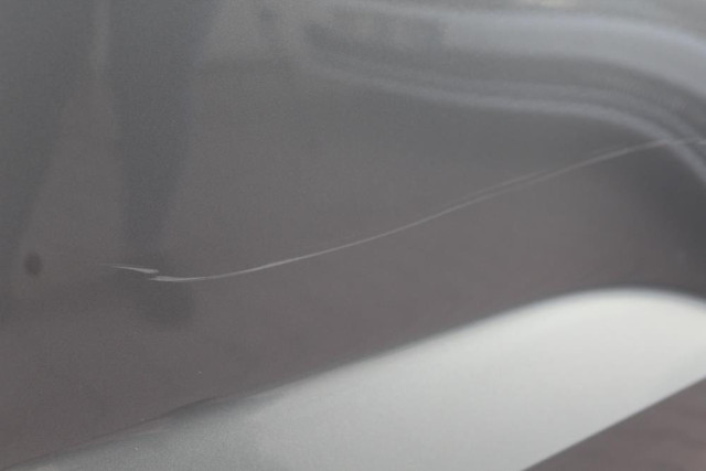 Gaziantep'te 400 bin TL'ye sıfır aldığı otomobil komşusu tarafından çizildi - Resim: 2