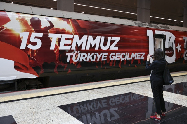 15 Temmuz Demokrasi ve Milli Birlik Treni İstanbul'a yola çıktı - Resim: 0