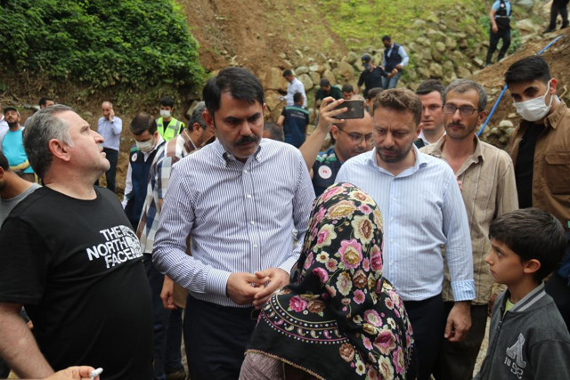 Rize'deki felaket! Gülizar Nine'nin hac için biriktirdiği parayı sel suları götürdü - Resim: 0