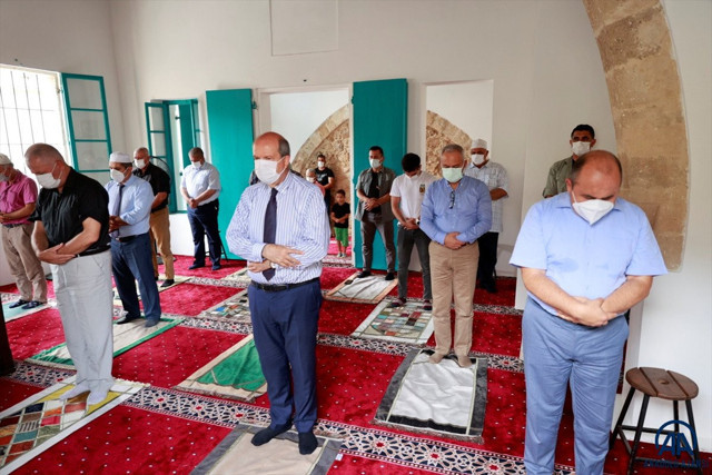 Kapalı Maraş'ta Bilal Ağa Mescidi'nde 47 yıl sonra ilk cuma namazı eda edildi - Resim: 1