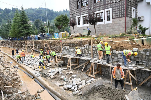 Bakan Adil Karaismailoğlu açıklama yaptı! Trabzon, Rize ve Artvin için kritik uyarı - Resim: 0