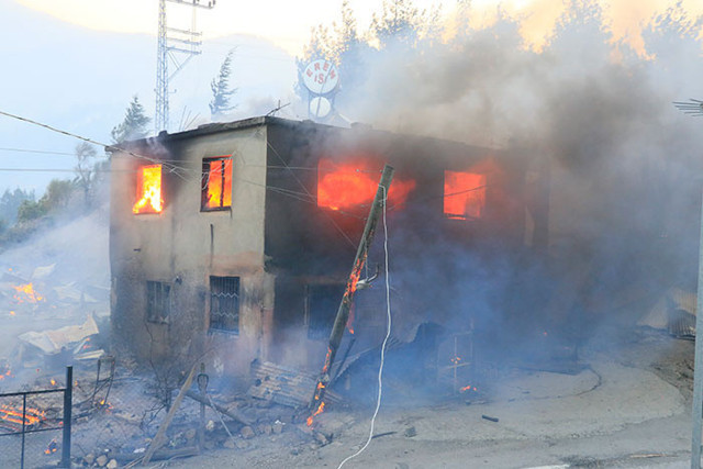 Adana ve Osmaniye'de 23 yerde birden orman yangını çıktı! Bu nasıl oldu? - Resim: 2