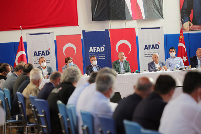 Cumhurbaşkanı Erdoğan afet bölgesinde! Yapılacak destekleri tek tek açıkladı - Resim: 0