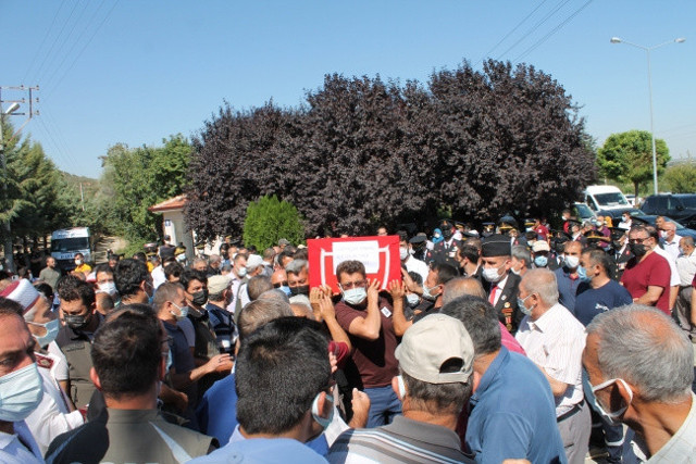 Şehit orman işçisi Yaşar Cinbaş son yolculuğuna uğurlandı - Resim: 0