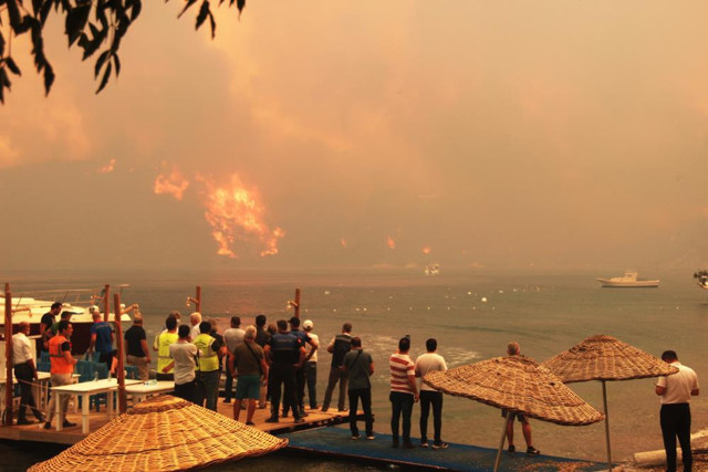 Manavgat, Köyceğiz, Çökertme orman yangınlarında son durum haberler kötü - Resim: 5