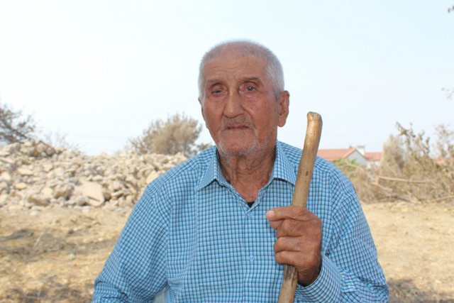 Manavgat'ta yanmayı göze alıp anne ve babasını alevler arasından kurtardı - Resim: 0