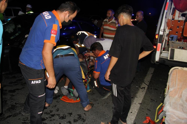 Erzincan'da trafik kazasında 10 aylık Beril öldü 7 kişi de yaralandı - Resim: 0