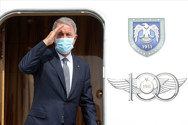 Hulusi Akar'dan Afgan görüntülerine sert tepki! Alakasız görüntü! Mehmetçik Kabil'e gidecek mi? - Resim: 0