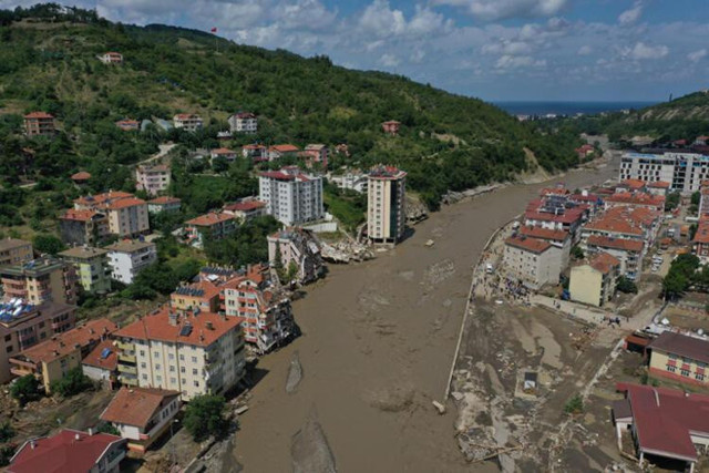 Kastamonu'da denizden 250-300 ceset mi toplandı? İşte Bozkurt, Sinop ve Bartın'dan üst üste acı haberler - Resim: 4