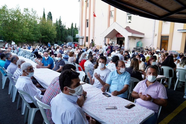 Ekrem İmamoğlu: Cemevleri ibadethanedir, başka hiçbir tanıma muhtaç değildir - Resim: 2