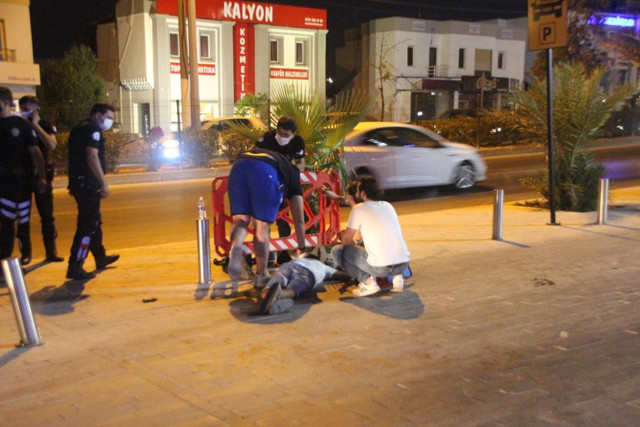 Bodrum'da durak çalışanını sopalarla öldüresiye dövüp kaçtılar - Resim: 0