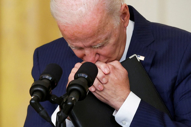 Afganistan'daki patlamayı ABD'lilere duyuran Joe Biden'in tavırları gündem oldu - Resim: 0