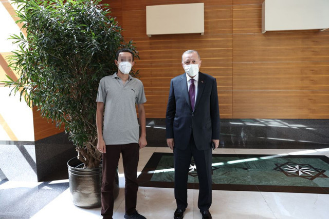 Terör örgütü PKK’dan kaçıp teslim olmuştu! Dağdaki çocuklara dikkat çeken çağrı - Resim: 0