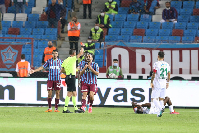 Alanyaspor'la berabere kalan Trabzonspor liderlik şansını kaçırdı - Resim: 1