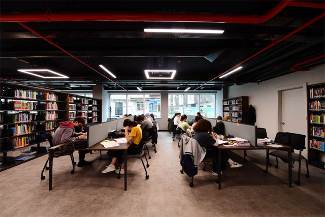 Bu kütüphanenin üye sayısı birçok ilçenin nüfusunu geride bıraktı - Resim: 0