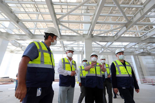 Bakan Varank TOGG Gemlik Tesisleri İnşaatında incelemelerde bulundu - Resim: 0