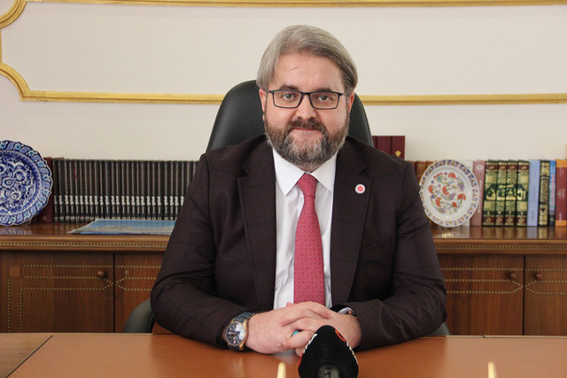 Manisa Müftülüğü'nden flaş karar! Sabah ezanının saati değiştirildi - Resim: 0