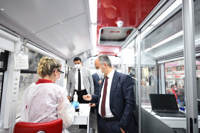 Bursa Büyükşehir Belediyesi’den Kızılay’a anlamlı bağış - Resim: 4