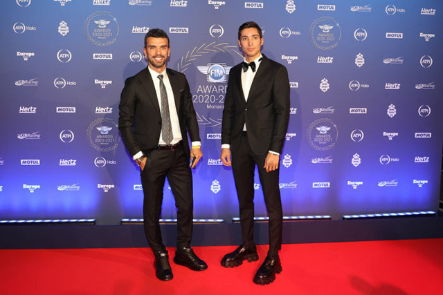 Dünya Superbike şampiyonu Toprak Razgatlıoğlu, ödülünü Monako'da aldı - Resim: 0