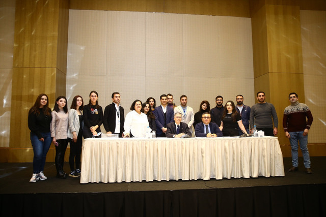 Aziz Sancar Şuşa'ya gidip 2 rekat şükür namazı kıldı! Ben bir Türk milliyetçisiyim - Resim: 1