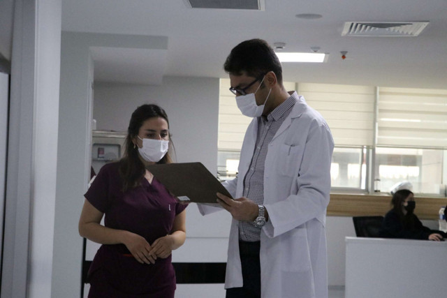 Gaziantep'te babasının işkence ettiği 2 aylık Cihan bebek taburcu oldu - Resim: 0