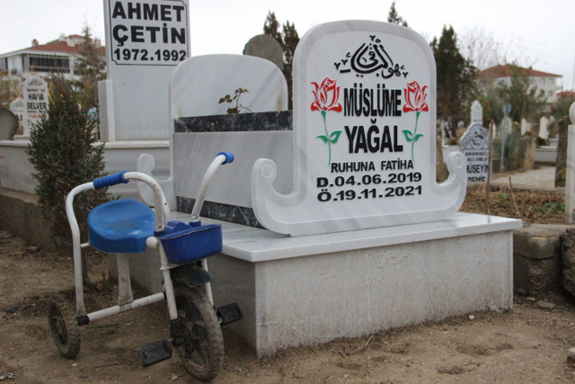 Müslüme'nin mezarına yürek dayanmaz! Hayırsever mermerci böyle tasarladı - Resim: 0