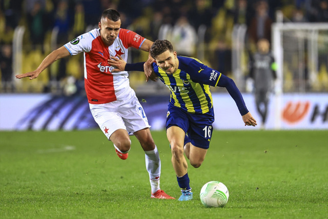 Fenerbahçe konuk ettiği Slavia Prag'a mağlup oldu! UEFA Konferans Ligi'nde tur şansını zora soktu - Resim: 0