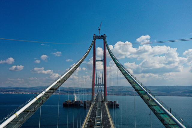 1915 Çanakkale Köprüsü'nü kim yaptı geçiş ücreti Osmangazi Köprüsü'nden pahalı oldu - Resim: 0