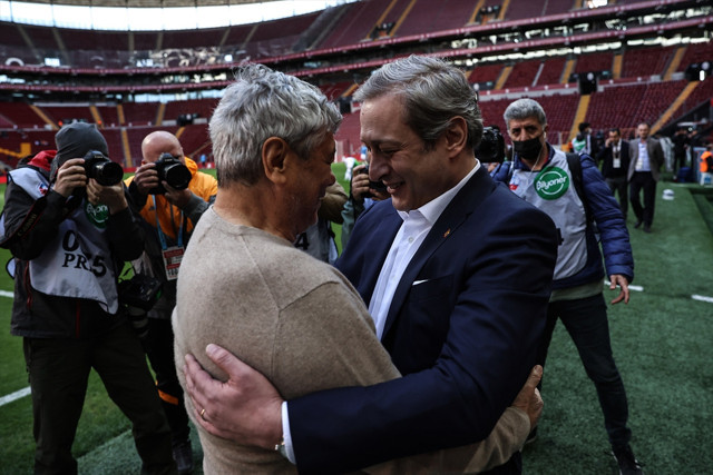 Barış için oynadılar! Galatasaray dostluk maçında Dinamo Kiev'e kaybetti - Resim: 1