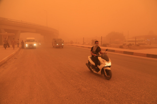 Durum korkunç! Okullar tatil edildi onlarca kişi hastanelik oldu - Resim: 0