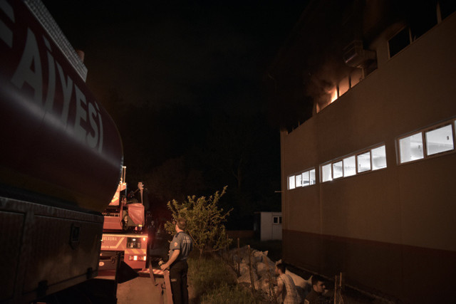 Vatandaşlar fark edip hemen ihbar etti! Korku dolu anlar - Resim: 0